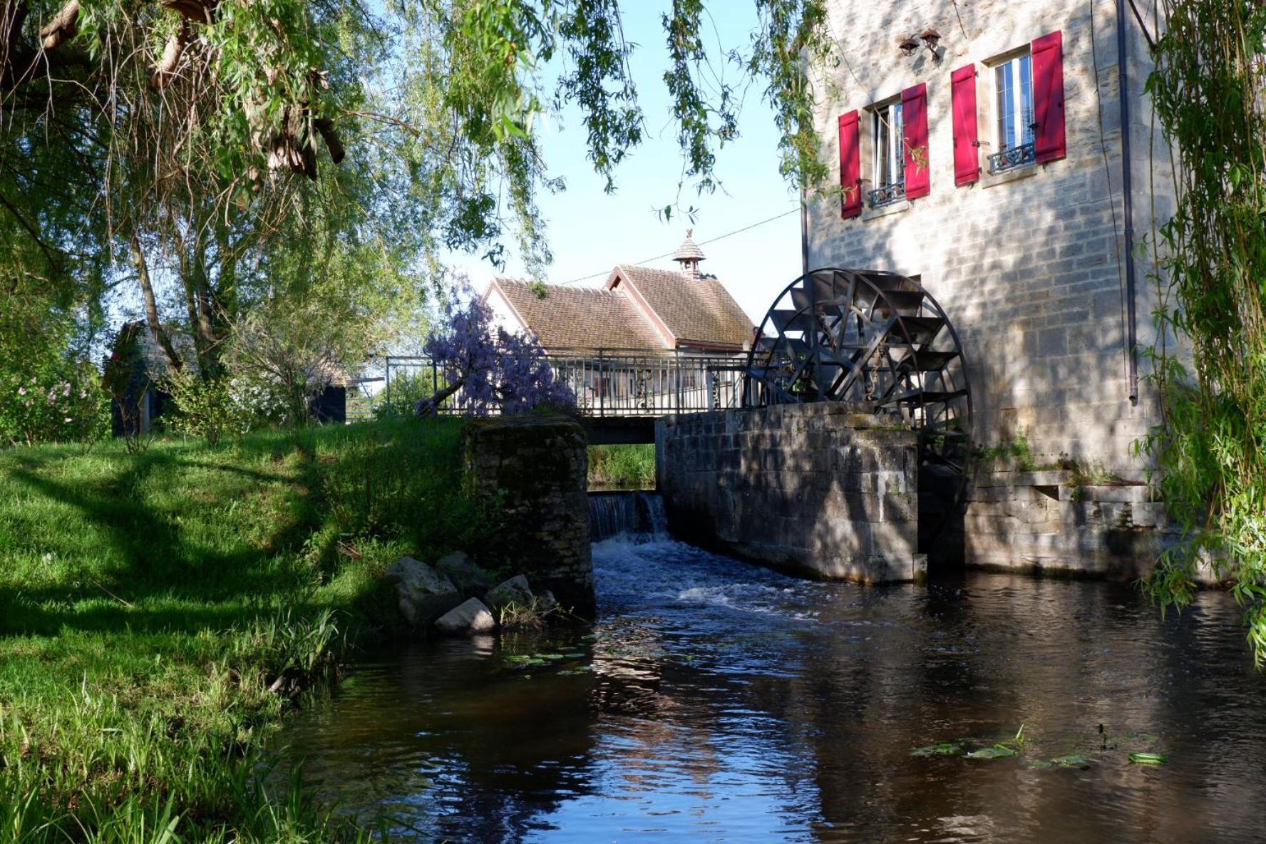 Moulin De Petoulle Hotel Charenton-du-Cher Buitenkant foto