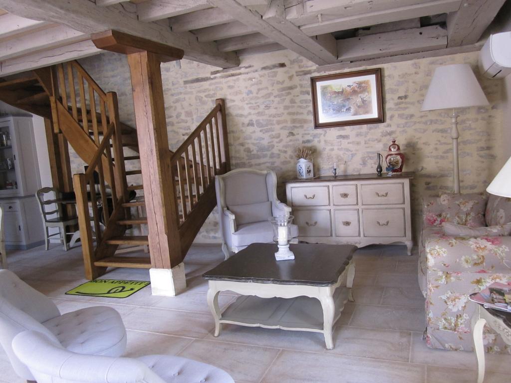 Moulin De Petoulle Hotel Charenton-du-Cher Buitenkant foto