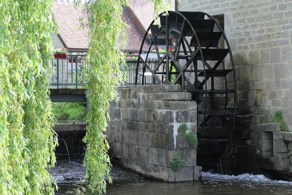 Moulin De Petoulle Hotel Charenton-du-Cher Buitenkant foto